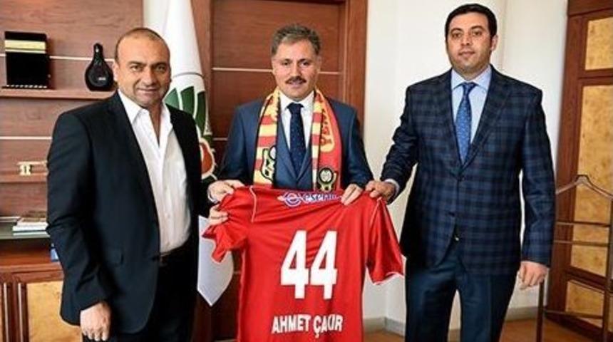 Yeni Malatyaspor&rsquo;dan Başkan Ahmet &Ccedil;akır&rsquo;a Ziyaret