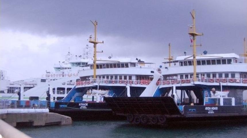 Deniz Ulaşımına Fırtına Engeli