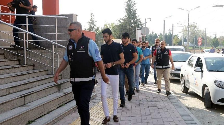 Kocaeli’de Fetö Operasyonu: 8 Kişi Adliyeye Sevk Edildi