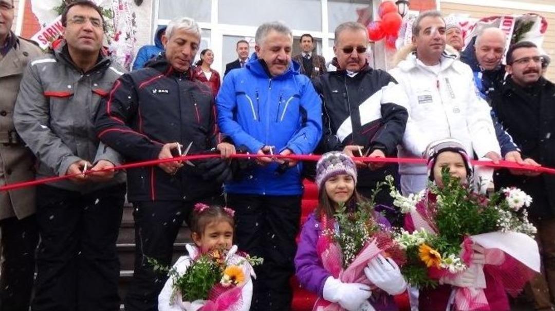 Sarıkamış&rsquo;ta İki Turizm Otel&rsquo;inin A&ccedil;ılışı Yapıldı