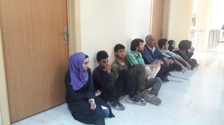 Hatay&rsquo;da 36 Ka&ccedil;ak G&ouml;&ccedil;men Yakalandı