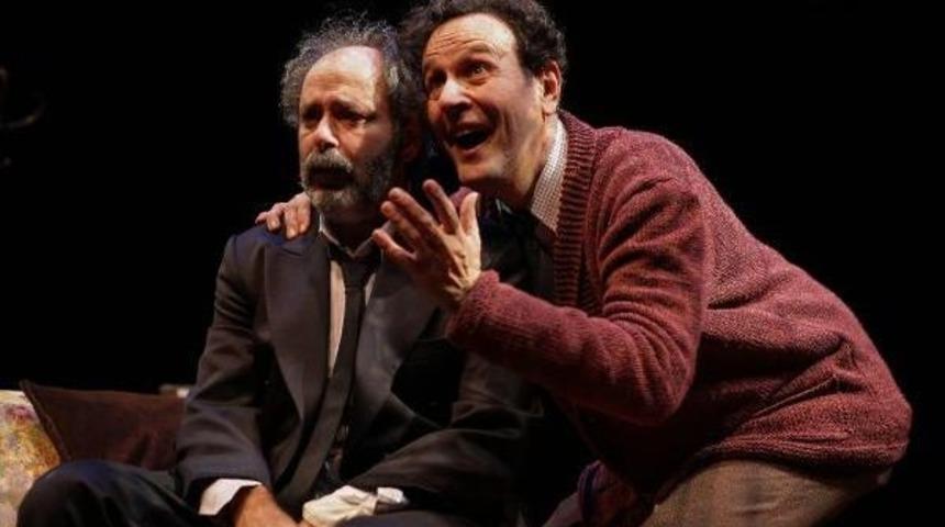 Devlet Tiyatroları Perdelerini A&ccedil;ıyor