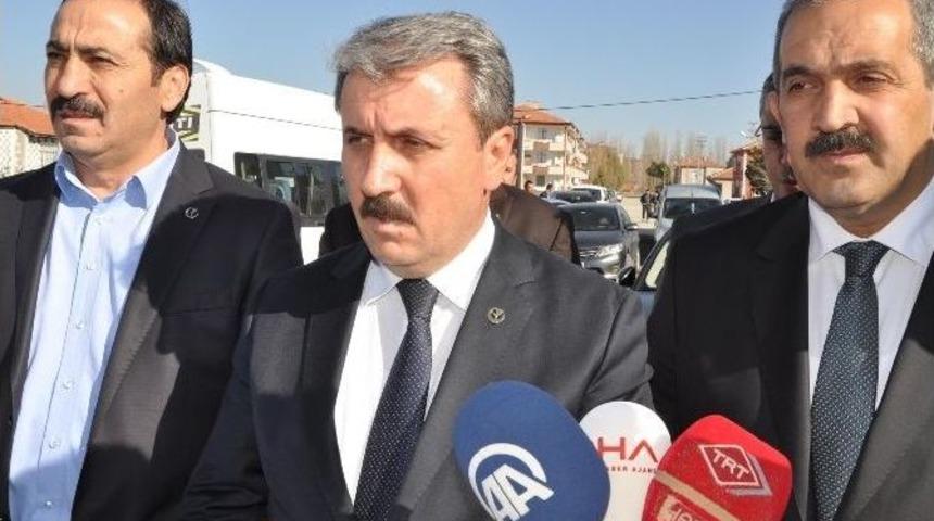 B&uuml;y&uuml;k Birlik Partisi Genel Başkanı Mustafa Destici: