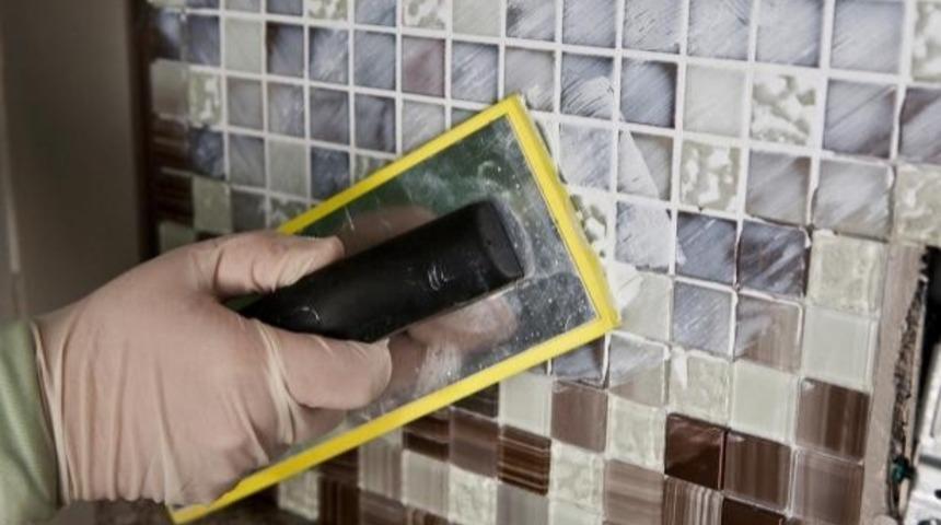 Biraz El İşiyle, Birka&ccedil; Saatte: Mutfağınızı G&uuml;zelleştirin!