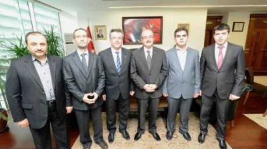 Din G&ouml;revlilerinden Vali Kocatepe&rsquo;ye Ziyaret