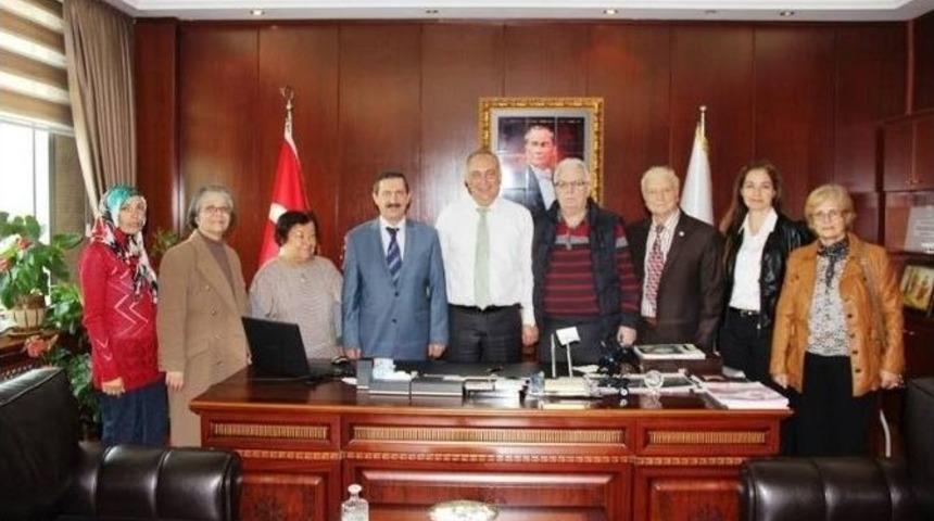 Silpagar&rsquo;a Yeşilay Rozeti