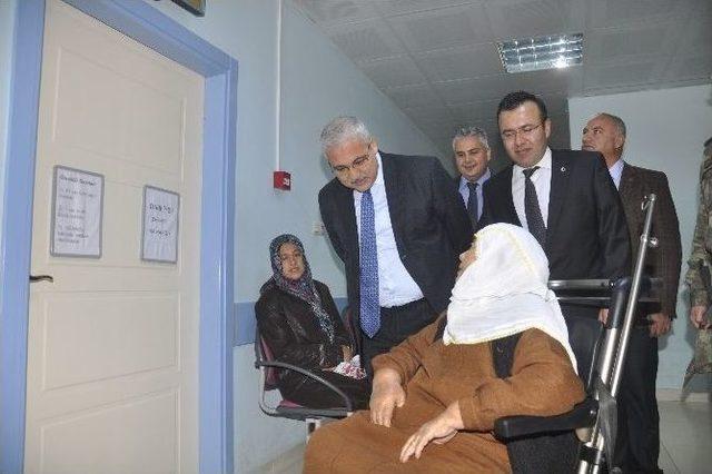 Vali G&uuml;ven&ccedil;er Afşin&rsquo;de 3