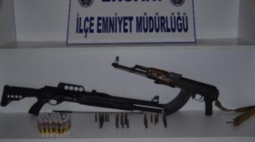 Ergani&rsquo;da Uyuşturucu Madde Ve Kalaşnikof Silah Ele Ge&ccedil;irildi