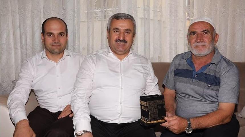 Başkan Baran, Hacıları Evlerinde Ziyaret Etti