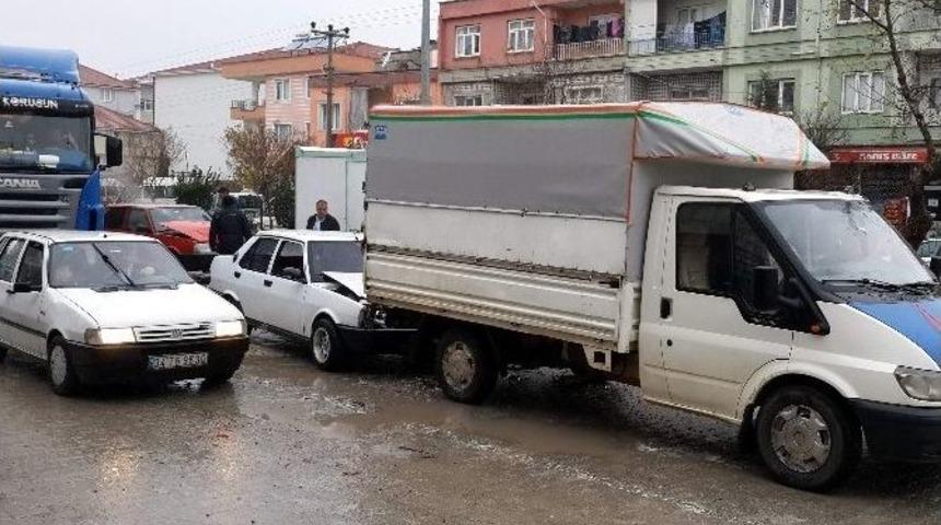 Adıyaman&rsquo;da Zincirleme Trafik Kazası