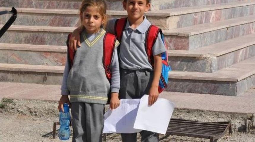 Baran'ın Sa&ccedil;ına 7 Yıldır Makas Değmedi