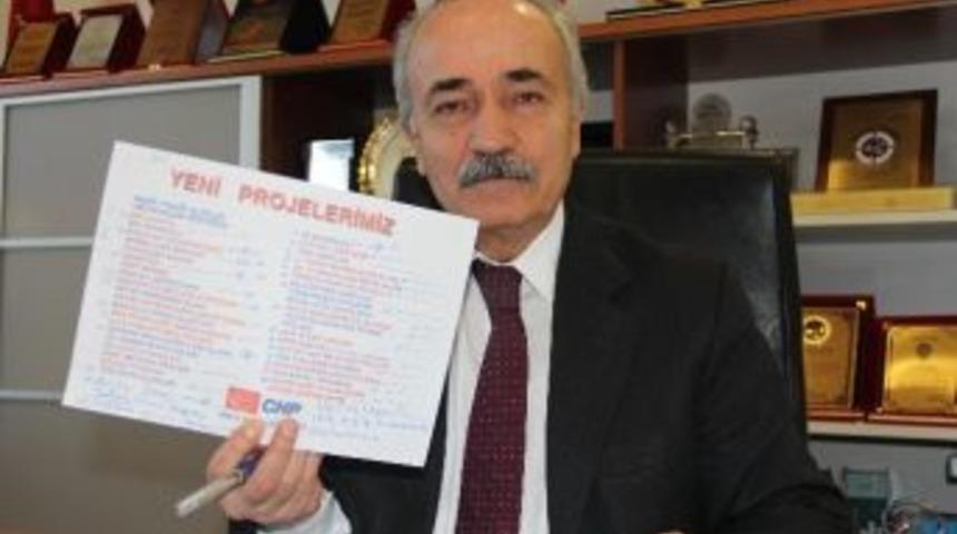 Gen&ccedil;: &ldquo;sağda Solda Dolaşan Değil, &Ccedil;alışan Belediye Başkanıyız&rdquo;