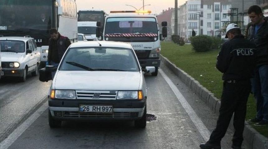 Otomobilin &Ccedil;arptığı Kadın Hayatını Kaybetti
