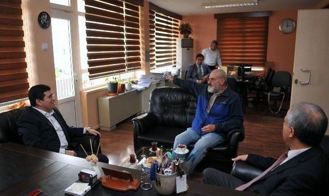 Başkan T&uuml;t&uuml;nc&uuml; Adt Ve Adob&rsquo;u Ziyaret Etti 1