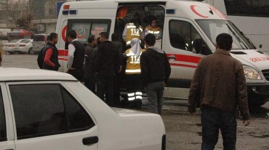 Şehirler Arası Otogarda Kavga: 1 Yaralı