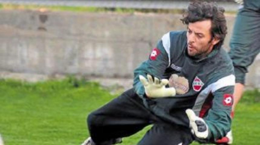 Kaleci Recep Bal&ccedil;ova Yaşamspor'da