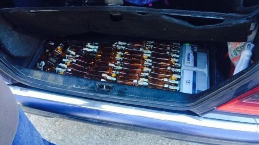 Pazarkule Sınır Kapısı&rsquo;nda 419 Şişe Ka&ccedil;ak İ&ccedil;ki Ele Ge&ccedil;irildi