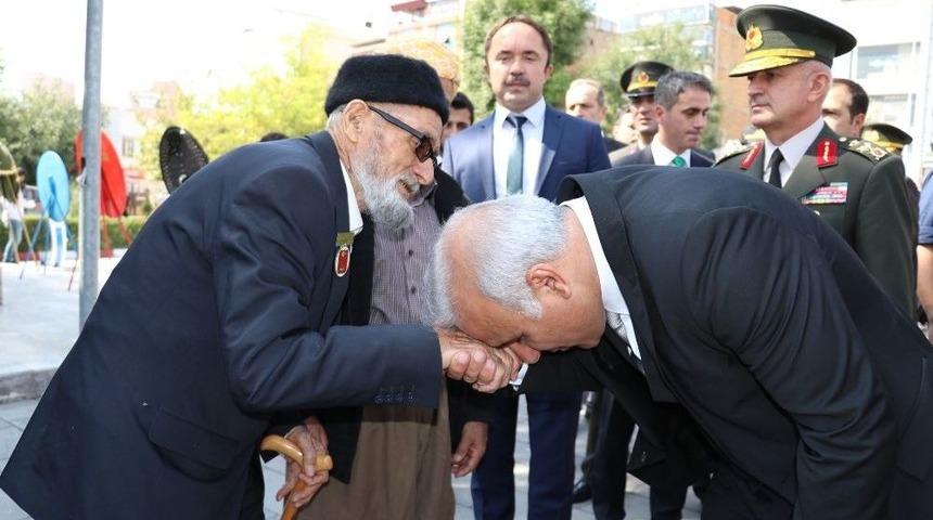 Van&rsquo;da 19 Eyl&uuml;l Gaziler G&uuml;n&uuml;