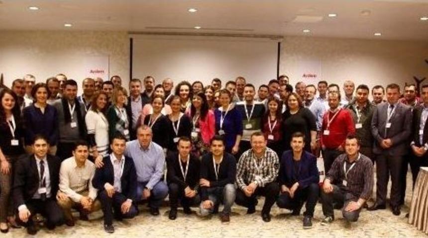 Aydem &Ccedil;alışanları İle Yeni Yıl Beklentilerini Paylaştı