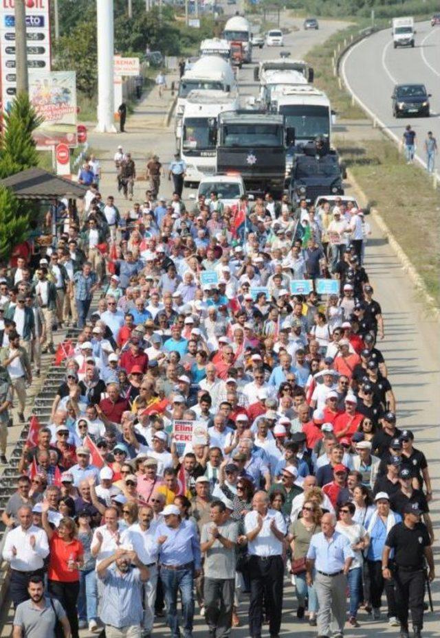 Chp'nin 'fındık' Yürüyüşü Ikinci Gününde