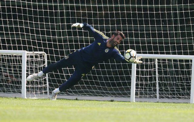 Fenerbah&ccedil;e&rsquo;de Derbi Mesaisi Başladı 2