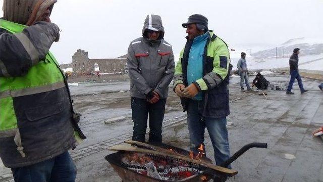 Sarıkamış Tören Alanına Son Taşları Protokol Koydu