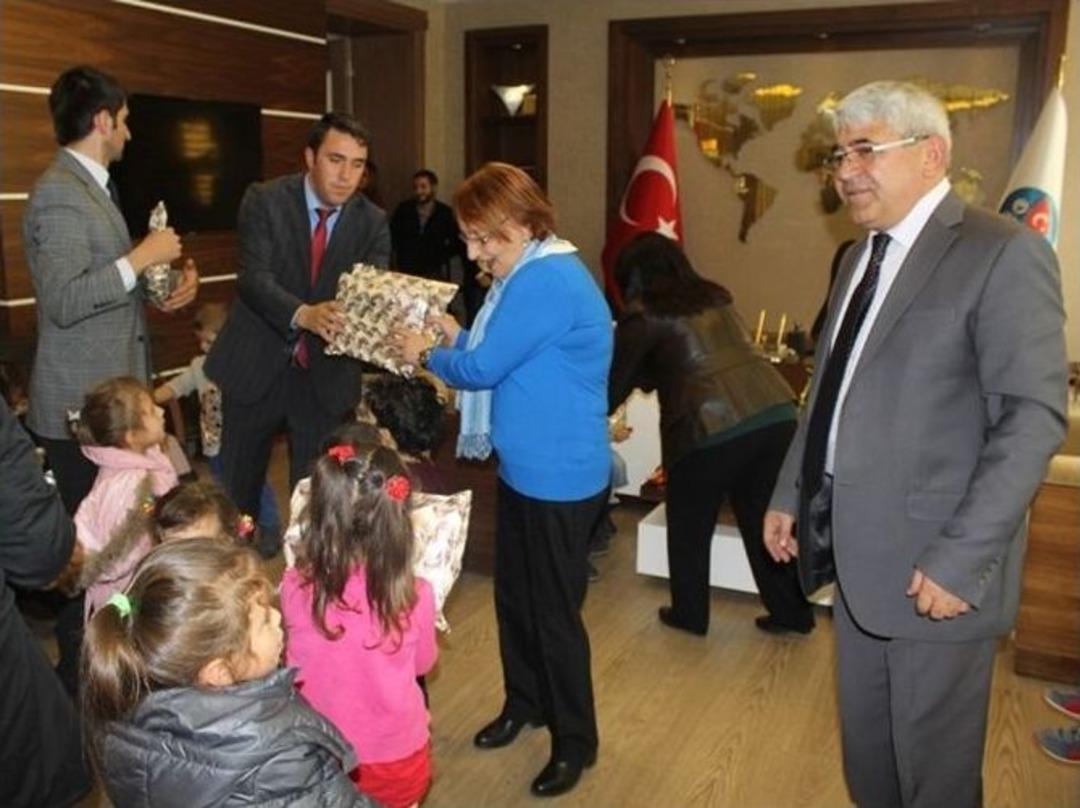 Minik &Ouml;ğrencilerden Belediye Başkanına Ziyaret