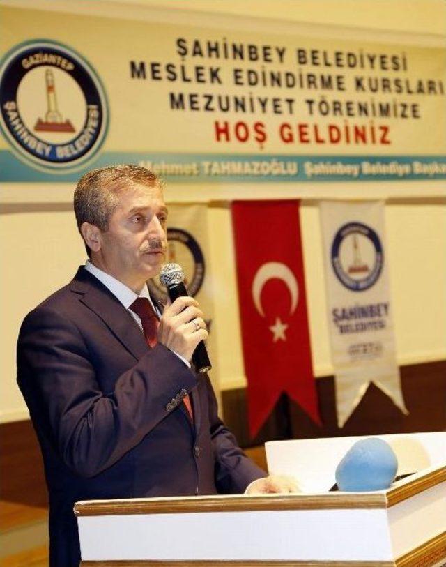 Şahinbey Belediyesi Bin 273 Kursiyere Sertifikalarını Verdi