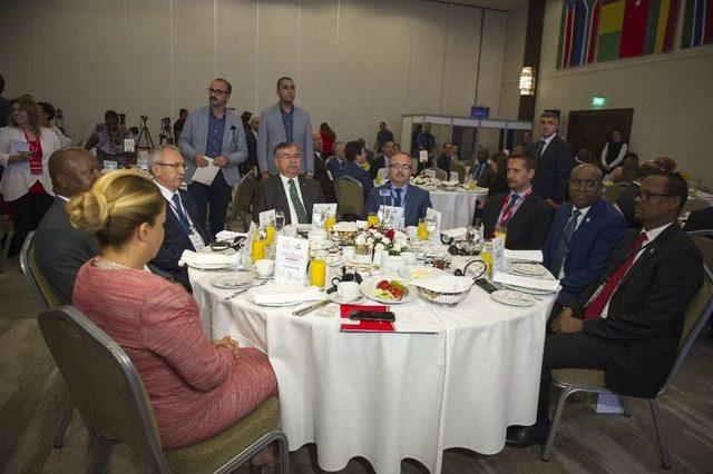 Bakan Yılmaz’dan Afrika Ülkelerine Fetö Uyarısı 1