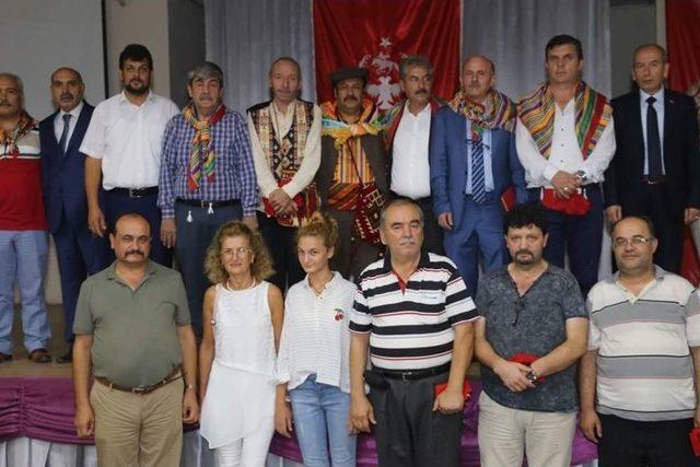 Burhaniye&rsquo;de &rsquo;yaren Gecesi&rsquo; D&uuml;zenlendi 3