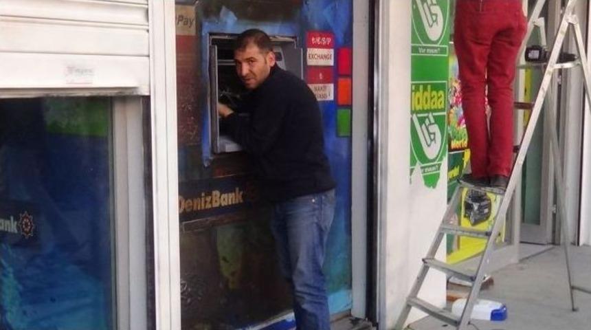 Tahrip Edilen Banka Atm&rsquo;si Onarıldı