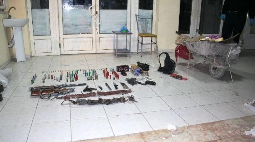 Polis Yakaladı, O &rsquo;baba Yadigarı&rsquo; Dedi