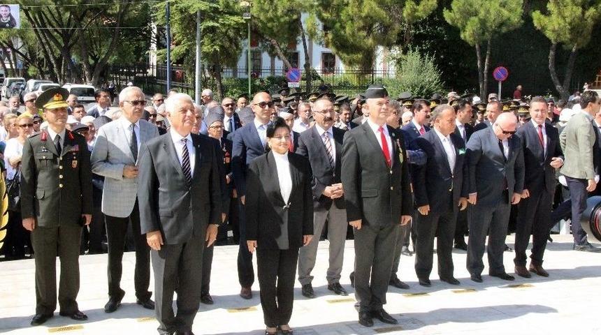 Kanlıyar, &ldquo;şehit Nurlanmış, Gazi Onurlanmış Askerdir&rdquo;