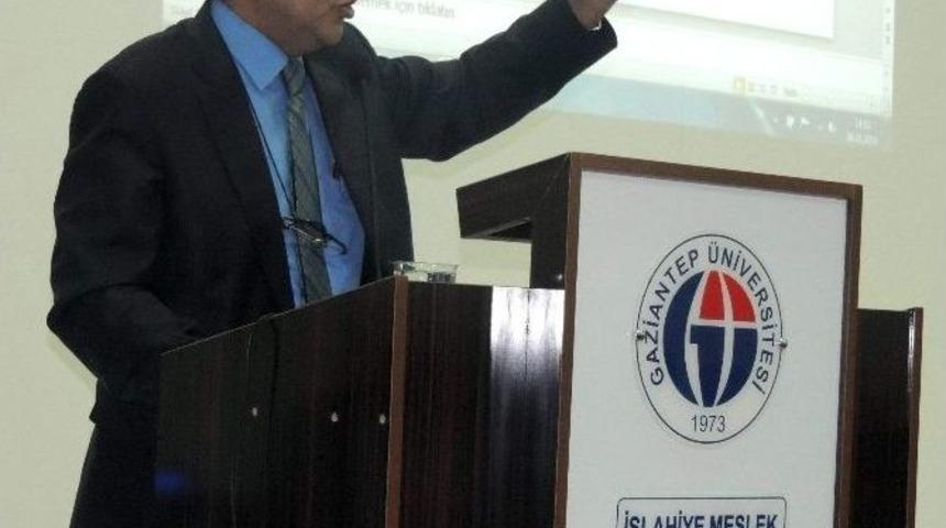 İslahiye Myo&rsquo;de Cumhuriyet Konferansı