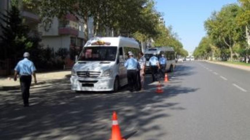 Kahramanmaraş&rsquo;ta 750 S&uuml;r&uuml;c&uuml;den 50&rsquo;si Emniyet Kemeri Takmıyor