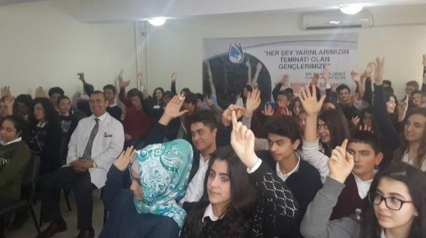 Yunusemre Belediyesi’nden Okullarda Eğitim Semineri