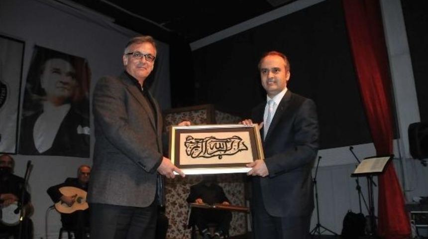 Protokolden Şiir Ziyafeti