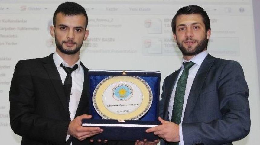 &Ouml;ğrencilerden &Ccedil;&ouml;z&uuml;m S&uuml;recine Destek