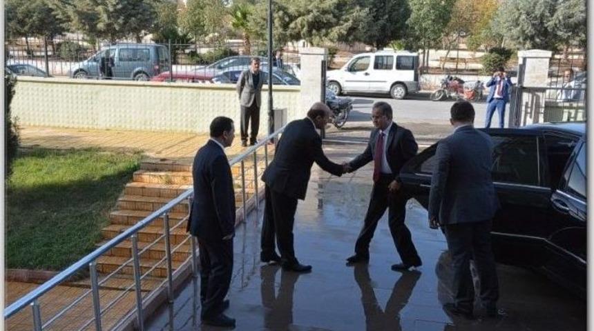 Vali Tapsız, İl &Ouml;zel İdaresini Ziyaret Etti