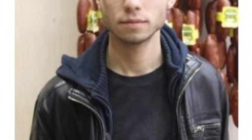 Kargo İle G&ouml;nderdiği Pastırmayı Fareler Yedi