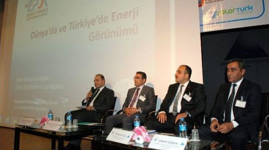 Yenilenebilir Enerji Zirvesi Başladı
