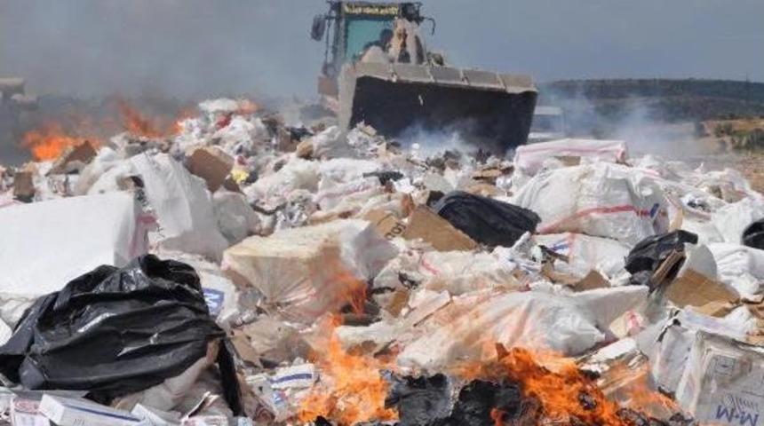 Uşak'ta 100 Bin Paket Ka&ccedil;ak Sigara Yakıldı