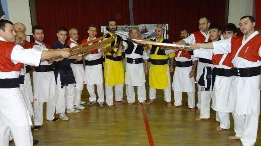 Yes&uuml;ken Semineri İstanbul&rsquo;da Yapıldı