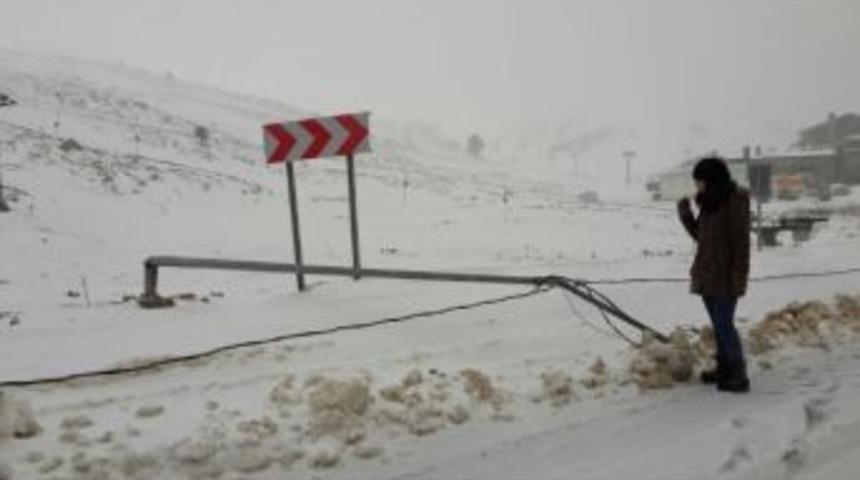 Şiddetli Lodos Uludağ&rsquo;ı Da Vurdu