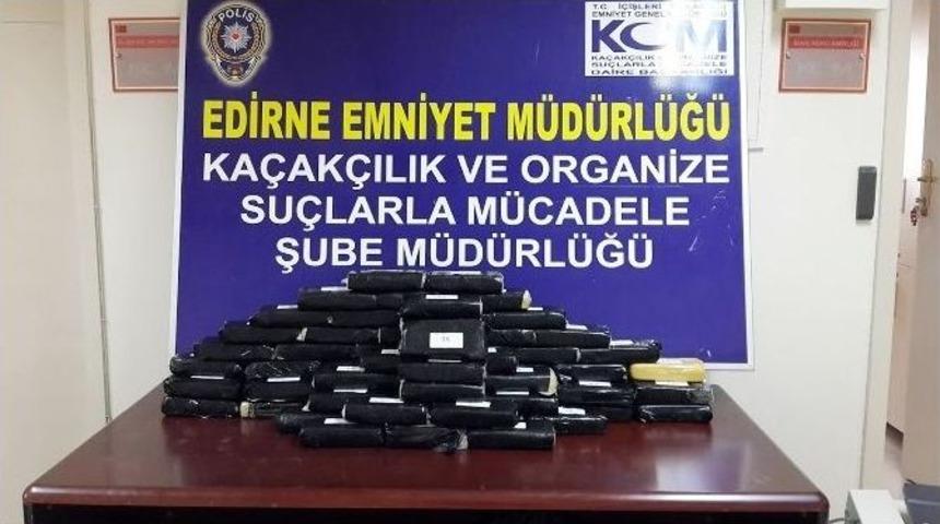 Hamzabeyli Sınır Kapısı&rsquo;nda 42 Kilo Eroin Ele Ge&ccedil;irildi