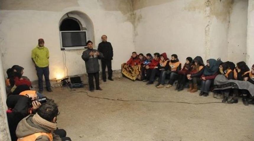 Dağcılar Ecdad İ&ccedil;in N&ouml;bet Tuttu