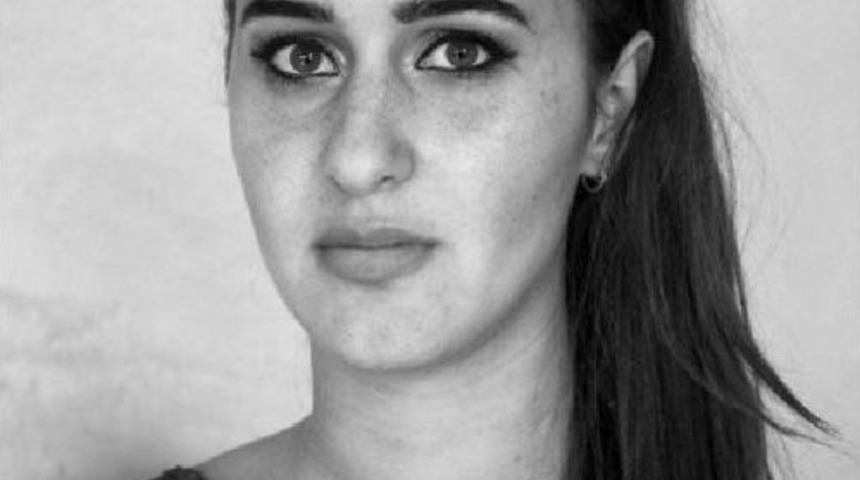 Ceyda Tanc&rsquo;Tan İzmir&rsquo;I Yeni G&ouml;sterisi Ay/na Ile Ziyaret Edecek