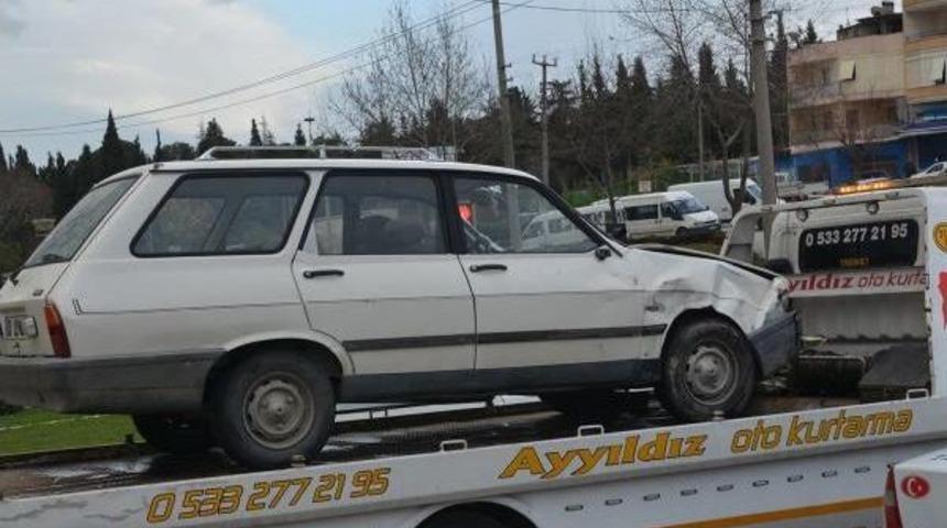 Kırmızı Işık İhlali Kazası: 8 Yaralı