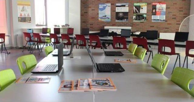 Enver Y&uuml;cel: "ucu A&ccedil;ık Sorularla Sınav Yapmamız Gerekiyor" 2