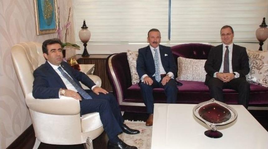 Vali G&uuml;zeloğlu&rsquo;ndan İlk Ziyaret Başkan Doğan&rsquo;a